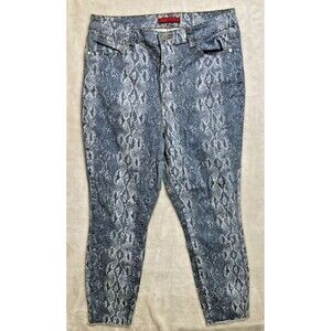 Jennifer Lopez  Snake Print Jeans Size 12 30x24 High Rise Skinny  Crop Stretch
